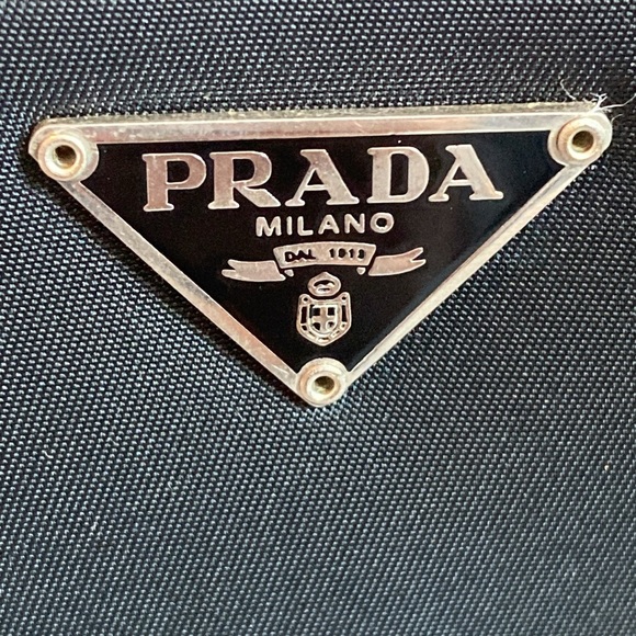🖤PRADA🖤Black Nylon Triangle Logo Zip Around Long Wallet with COA/EUC - Picture 2 of 7